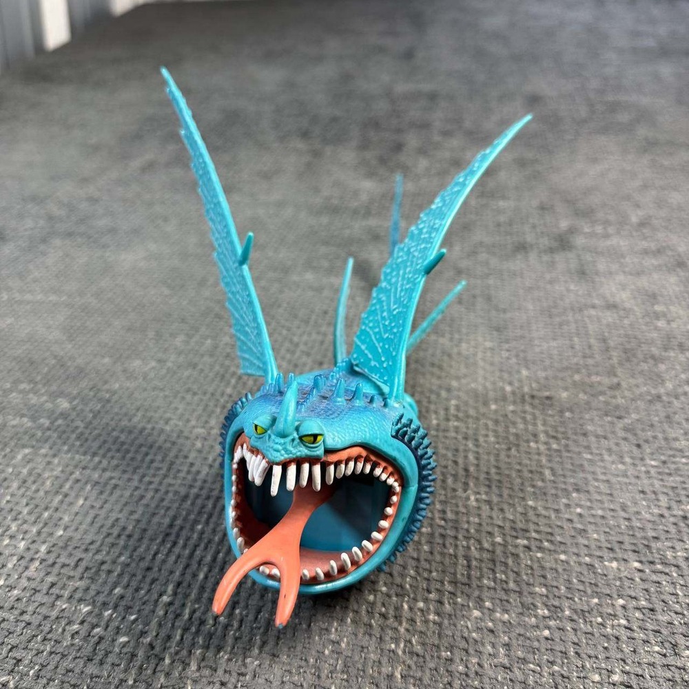 2013 Dreamworks - Blue Thunderdrum - How to Train Your Dragon Figure (EX)
